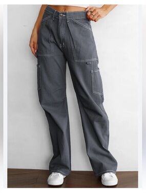 Edikted gray cargo painter pant white stitch- size L